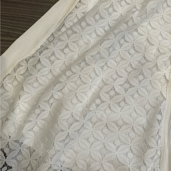 MAURICES WHITE LACE SKIRT - Picture 3 of 5